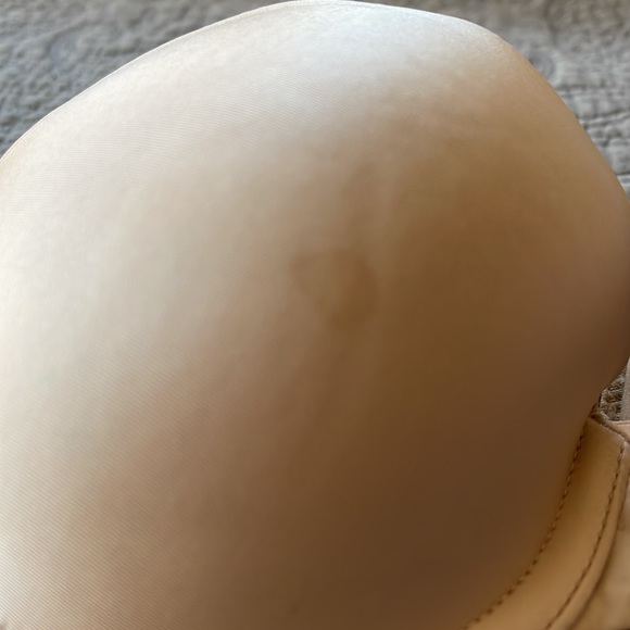 Victoria’s Secret bras - Picture 9 of 9